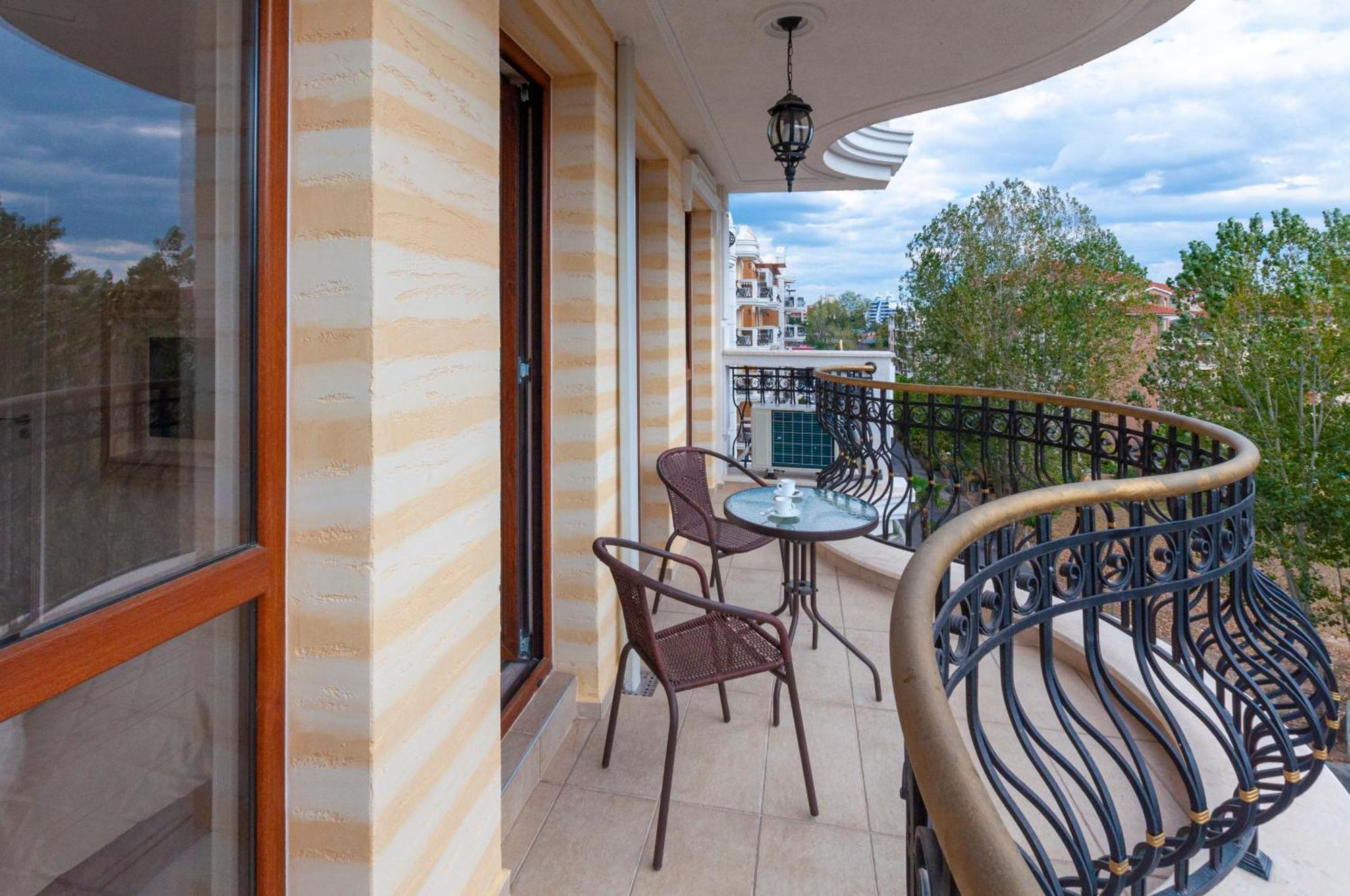 Harmony Suites Grand Resort Sluneční pobřeží Exteriér fotografie