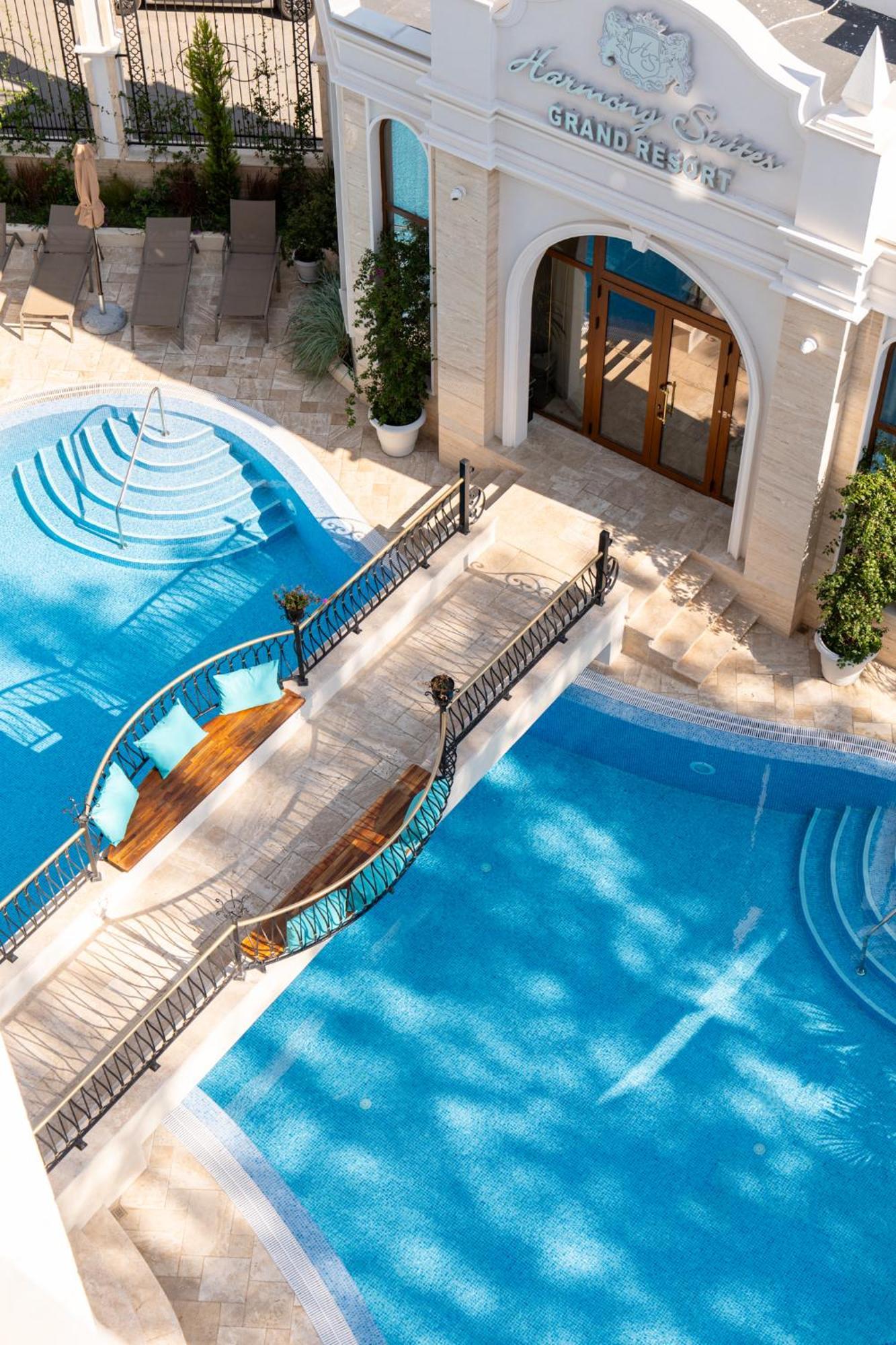 Harmony Suites Grand Resort Sluneční pobřeží Exteriér fotografie